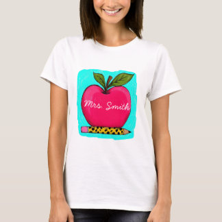 おしゃれなピンクのアップル先生ネームTシャツ Tシャツ