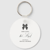 おしゃれなブラックボウの結婚前お披露目招待状 キーホルダー (裏面)