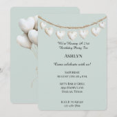 おしゃれなミントグリーンと白のハートの誕生日 招待状 (正面/裏面)