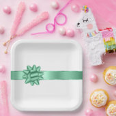 おしゃれなミントリボンとボウの誕生日 ペーパープレート (パーティー)