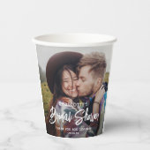 おしゃれなモダンスクリプト2写真ミニマル ブライダルシャワー 紙コップ (正面)