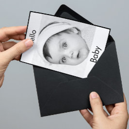 おしゃれなモノクロ フォト 赤ちゃん 誕生 写真 現代的 招待状