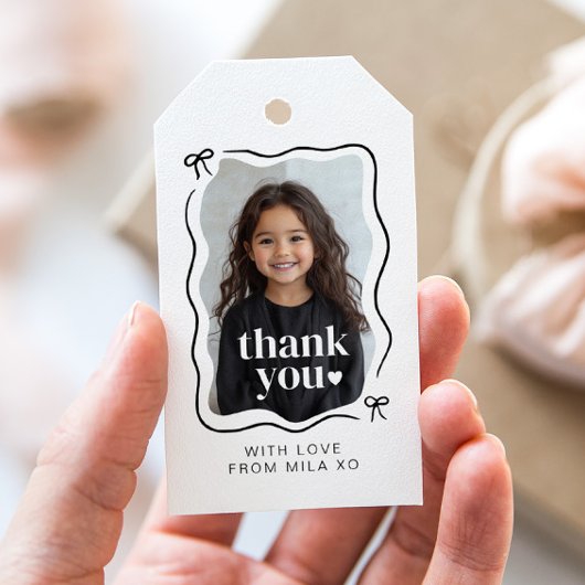 おしゃれなリボンと波線の写真入りバースデーカード ギフトタグ