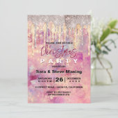 おしゃれなローズブラッシュピンクのホログラフィックドリップス クリスマス 招待状 (スタンド正面)