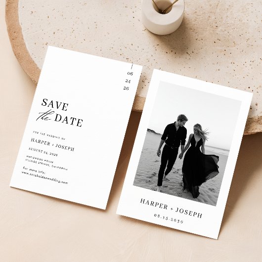 おしゃれな写真付き結婚式の招待前案内(節約タイプ) セーブザデート