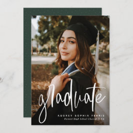 おしゃれな卒業生向けの縦型グリーン卒業おめでとうカード