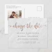 おしゃれな大理石とローズゴールドのスクリプトで日程変更のお知らせ インビテーションポストカード (正面/裏面)