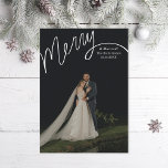 おしゃれな手書き文字の結婚写真「Merry」 シーズンカード<br><div class="desc">「and married」の文字を編集可能。さらにテキストを追加したり、裏面に写真を追加することもできます。箔押しなしバージョンもご用意</div>