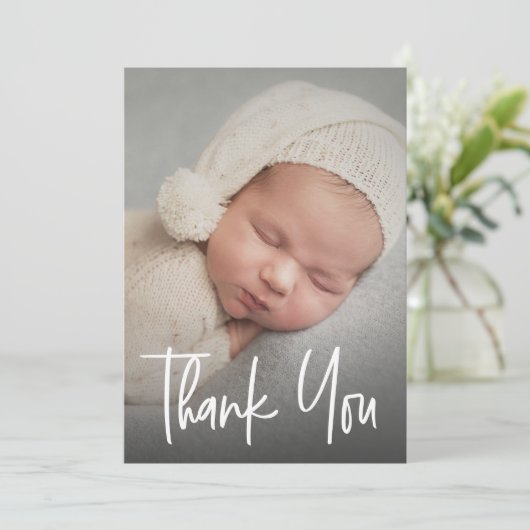 おしゃれな手書き風フォントのカスタムベイビーシャワーフォト サンキューカード (スタンド正面)