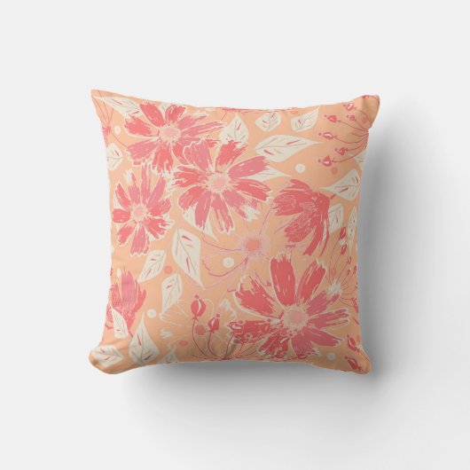 おしゃれな桃の色合いのフローラルパターン クッション (正面)