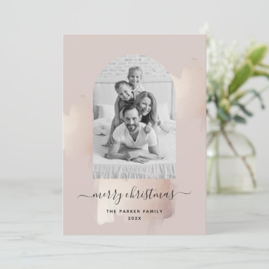 おしゃれな筆致 | メリークリスマス フォト アーチ ホリデー シーズンカード (スタンド正面)