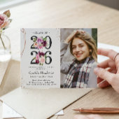 おしゃれな紫の花模様とローズゴールドの写真付き卒業式 招待状