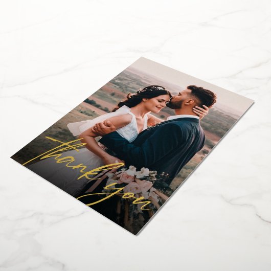 おしゃれな結婚式の写真、ありがとうの台本 モダン 箔招待状 (回転した状態)