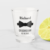おしゃれな結婚式の前夜祭りのギフト グルームズマン ショットグラス (正面)