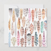 おしゃれな羽根の花冠。ボヘミアンスタイルのウェディング、保存日付のお知らせ 招待状 (裏面)