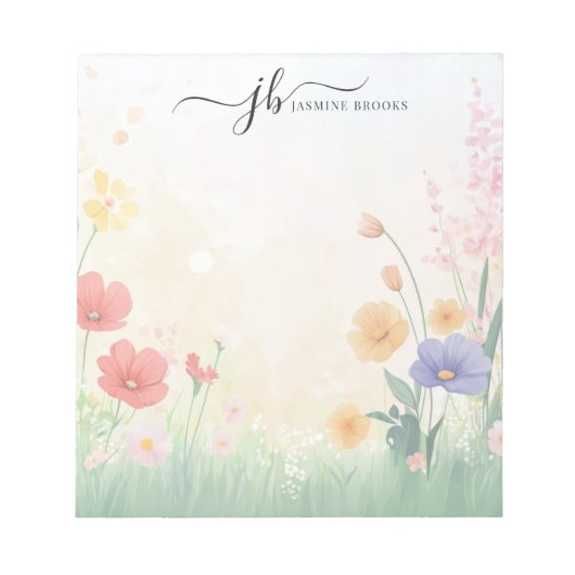おしゃれな野の花の草原の水彩ペーパー ノート（名入れ可能） ノートパッド (正面)