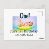 おしゃれな1歳の誕生日写真に名前と日付を追加 ポストカード (裏面)