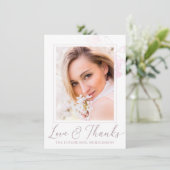 おしゃれな ブラッシュ フラワーの水彩写真 結婚前お披露目カード サンキューカード (スタンド正面)