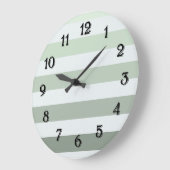 おしゃれなsageグリーンとホワイトのストライプ ラージ壁時計 (傾斜)
