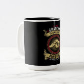 おじいちゃんというのは名誉でPaPaは高価だ ツートーンマグカップ (正面左)