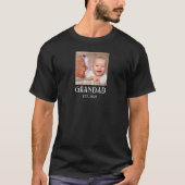 おじいちゃんになった記念のプレゼント Tシャツ (正面)