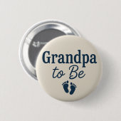 おじいちゃんになる 赤ちゃんの足のシンプルなデザイン 缶バッジ (正面&裏面)