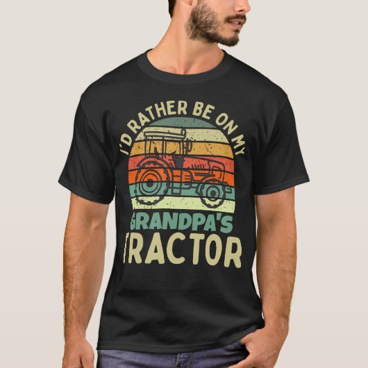 おじいちゃんのトラクターに乗りたい Tシャツ (正面)