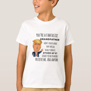 おじいちゃんの誕生日おもしろいプレゼントを切り抜く Tシャツ