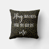 おじいちゃんの贈り物を抱き締めてくれるまで、これを抱き締めてください クッション (裏面)