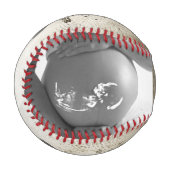 おじいちゃんベビーが妊娠の発表を明らかにする 野球ボール (正面左)