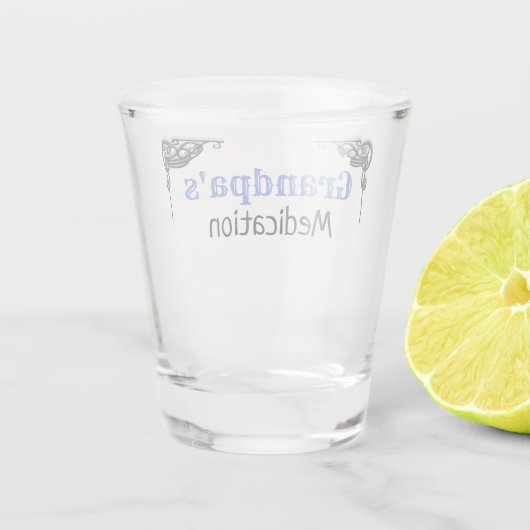 おじいちゃん薬かわいおもしろいい薬の薬 ショットグラス (裏面)