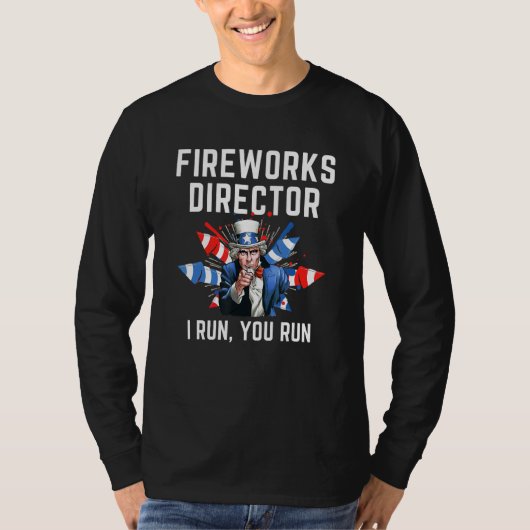 おじさんサムが走る!花火職人 独立記念日のデザイン Tシャツ (正面)