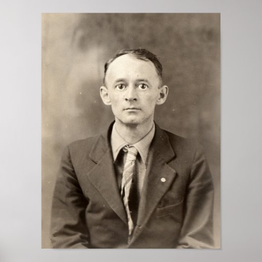 おじさん怖い – ヴィンテージハロウィン幽霊のよく出るポートレート ポスター (正面)