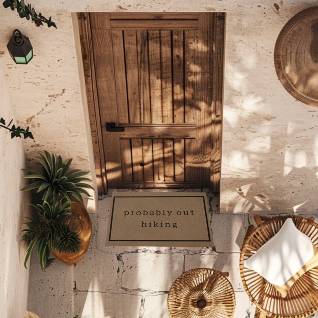 おそらくハイキングおもしろいカスタムブラウントレンディー ドアマット (クリエイターアップロード済み)