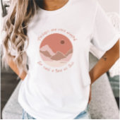 おそらくピンクの山クリスチャンを作成された Tシャツ