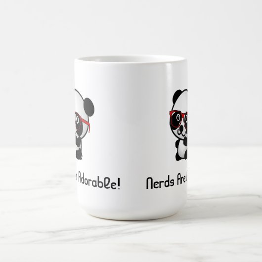 おたくはおたくガラスを持つ愛らしくかわいいパンダです コーヒーマグカップ (中央)