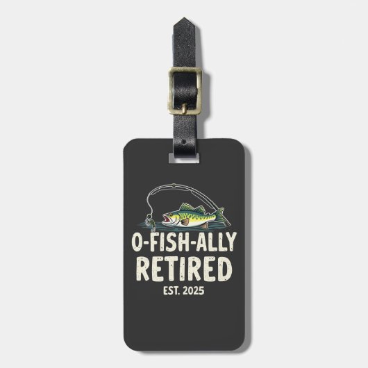 おっか退職したり。2025リタイアフィッシャーパパ ラゲッジタグ (正面縦)