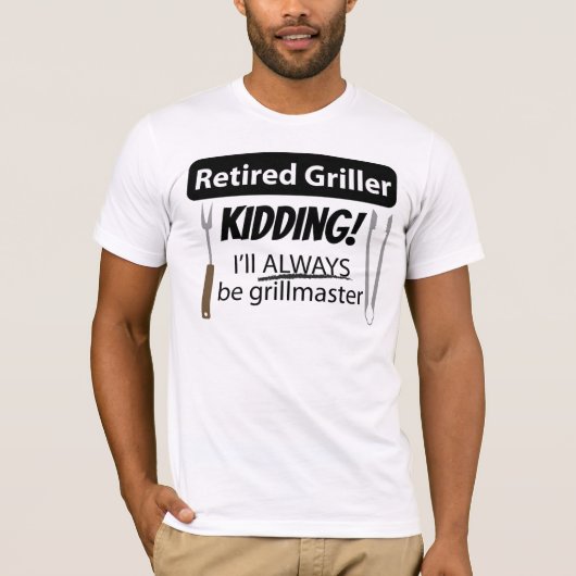 おっさんグリラー 引退しないグリルマスター おもしろグッズ Tシャツ (正面)