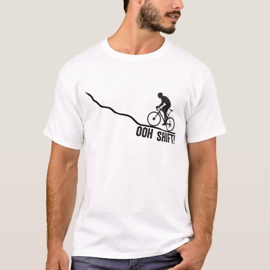 おっとシフトだ! ヒルクライム自転車に乗る人 Tシャツ (正面)