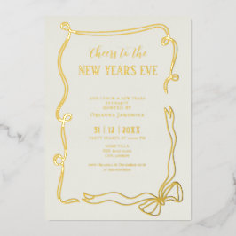 おとぎめいた手描きコケット新年の宴会 箔招待状