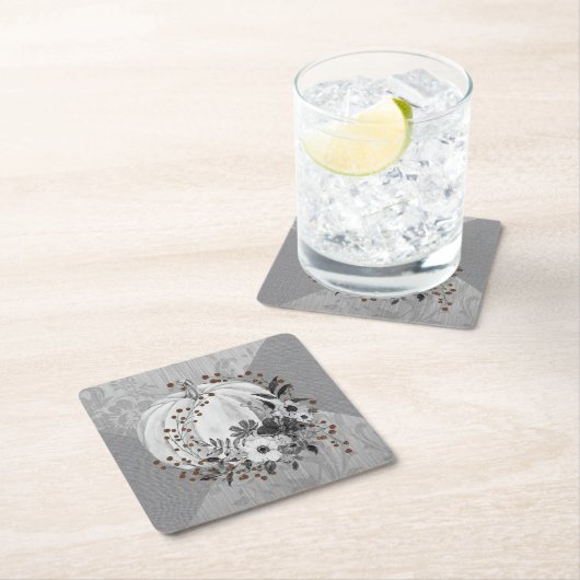 おとぎ話のようなパンプキンの花と赤い実 モノクロ スクエアペーパーコースター (インサイチュ)