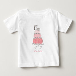 おとぎ話のようなピンクのケーキ　1人の女の子の1歳の誕生日パーティー ベビーTシャツ