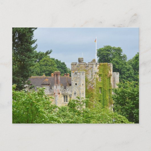 おとぎ話の城が森に隠れる ポストカード (正面)