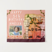 おとぎ話の城のドア花の誕生日パーティーの写真 タペストリー (正面(横))