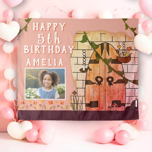 おとぎ話の城のドア花の誕生日パーティーの写真 タペストリー