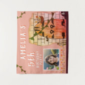 おとぎ話の城のドア花の誕生日パーティーの写真 タペストリー (正面)