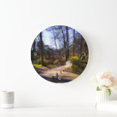 おとぎ話の森林道および橋 ラージ壁時計 (ホーム)