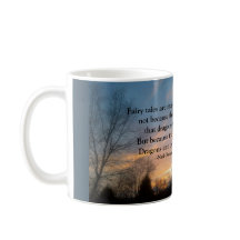 おとぎ話は本当の日没マグカップよりも多い