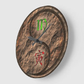 おとめ座と土のトラ ラージ壁時計 (傾斜)