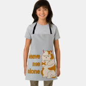 おなかの太った離れ猫が一人で エプロン (インサイチュ)